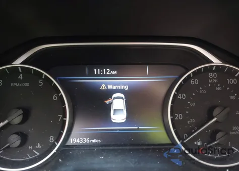 2017 Nissan Maxima 3.5 Platinum z USA, uszkodzony, nr VIN 1N4AA6AP4HC370318